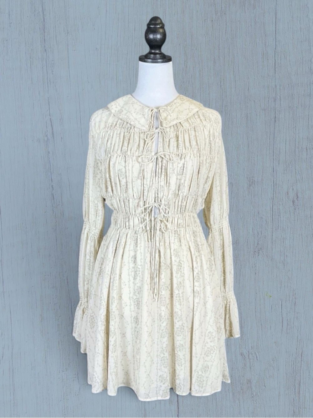 Urban Outfitters Kimchi Blue Prairie Dress Cream Floral Tie Neck Ruffle M NWT
